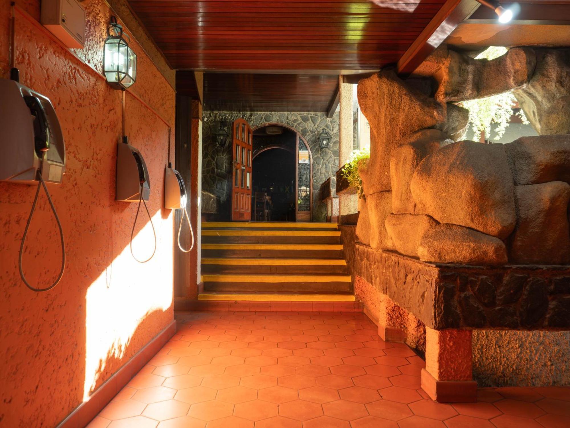 Hotel El Arroyo Caracas Eksteriør billede