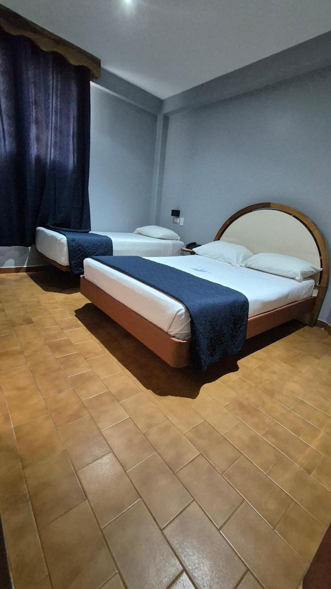 Hotel El Arroyo Caracas Eksteriør billede